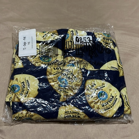 Brand new Lularoe leggings. Stretchy and super soft. - Picture 7 of 7